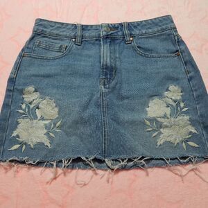 PacSun jean skirt size 24
